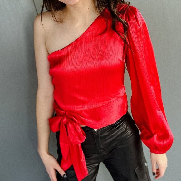 Asymmetrical Magenta Date Top - Size XS - Picture 2 of 16